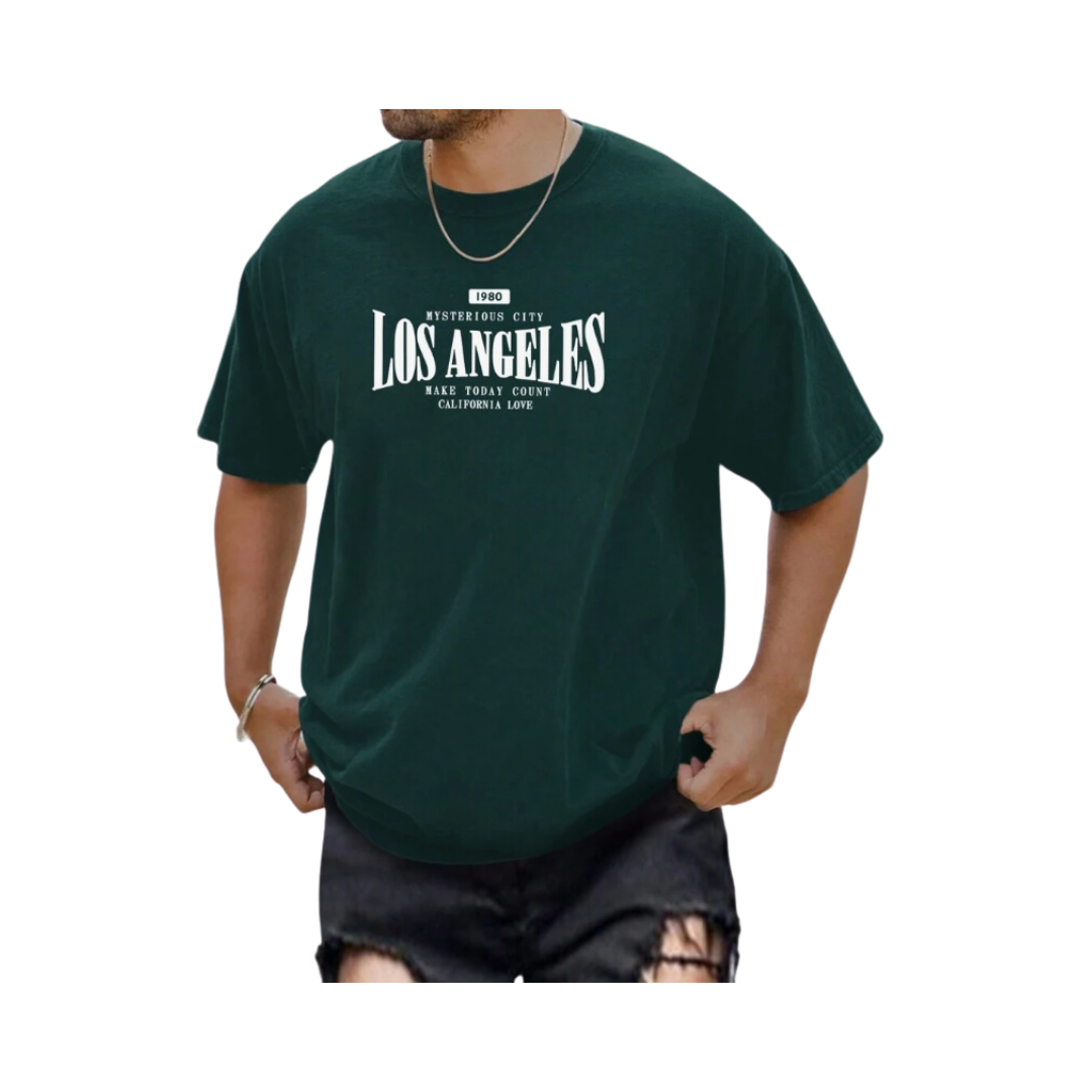 🏙️ Polera Oversize “Los Angeles” – Verde Oscuro