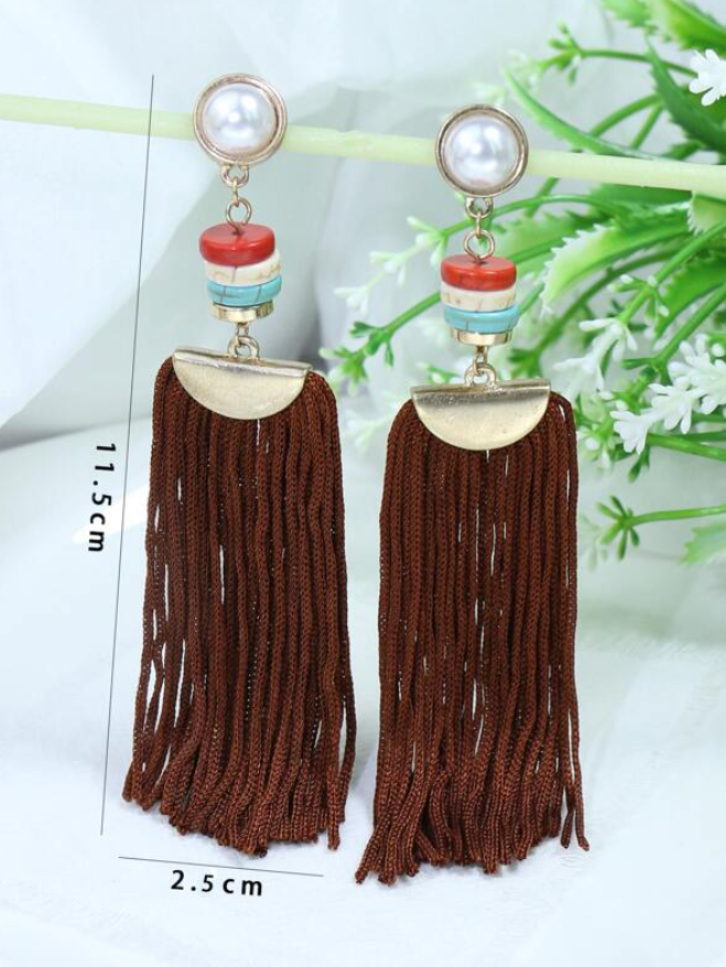 Pendientes con Borlas en Color Rojo