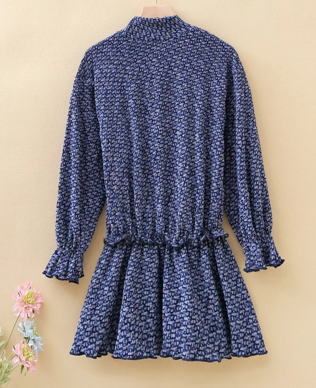 Vestido Azul con Volantes