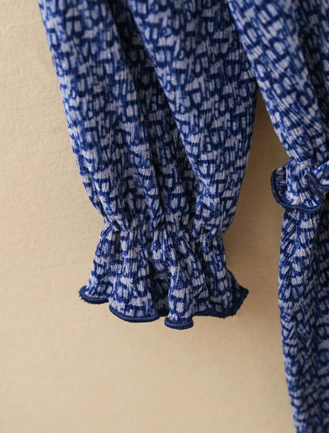 Vestido Azul con Volantes