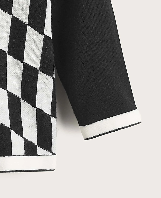 Pullover Casual de Blanco y Negro con Patrón Geométrico