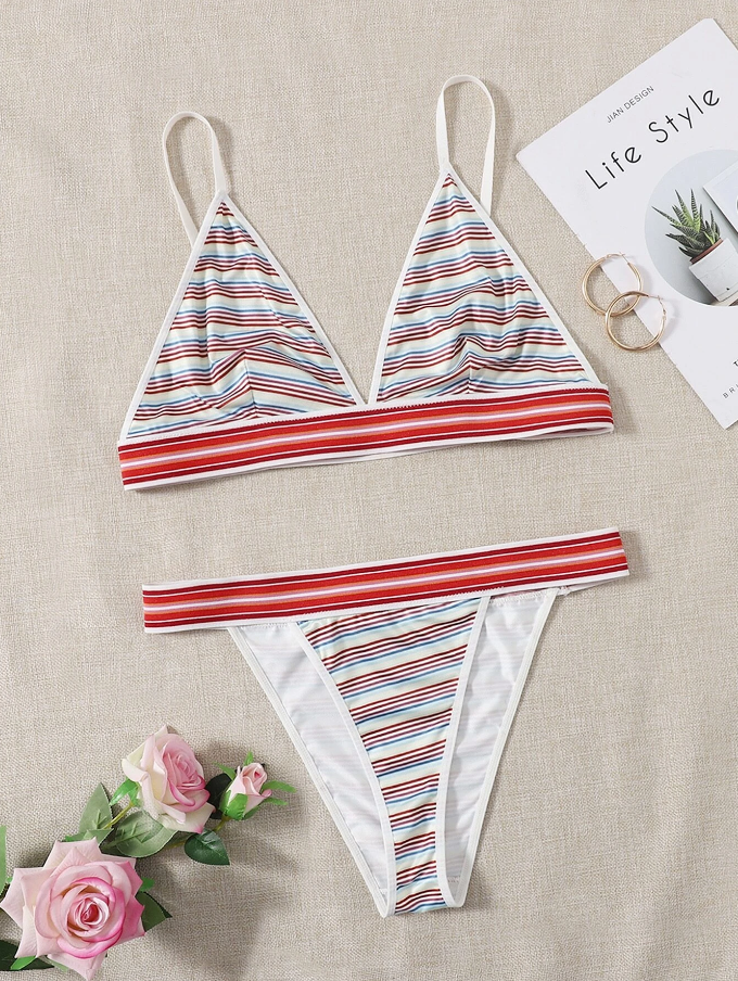 Conjunto de Lencería Multicolor a Rayas con Tanga en V