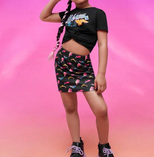 Camiseta Crop Wonder - Negro