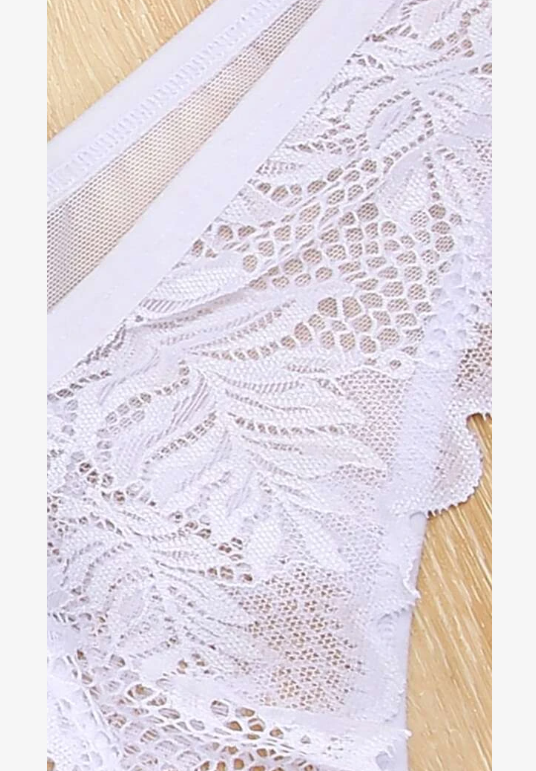 Tanga Blanca con Encaje Transparente - Elegancia y Confort