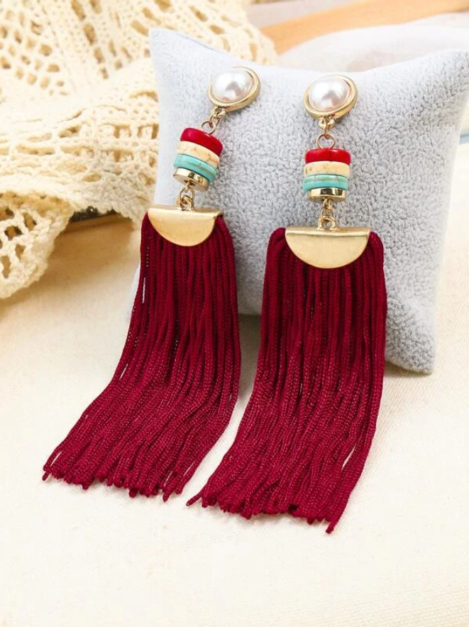 Pendientes con Borlas en Color Rojo