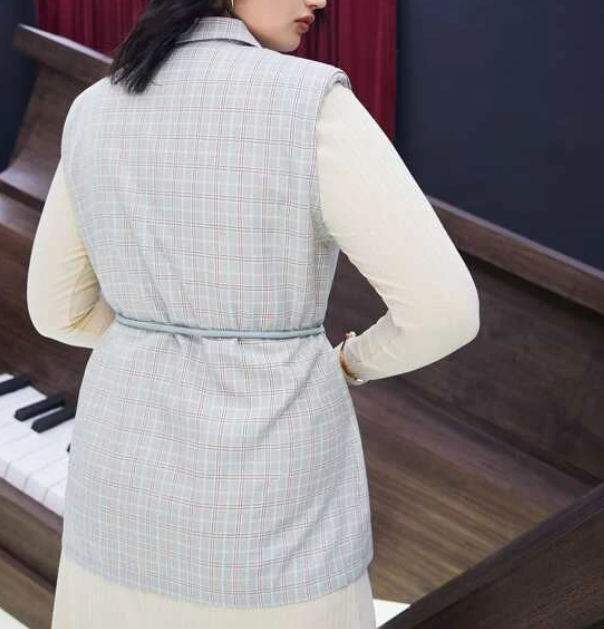 Chaqueta Elegante a Cuadros