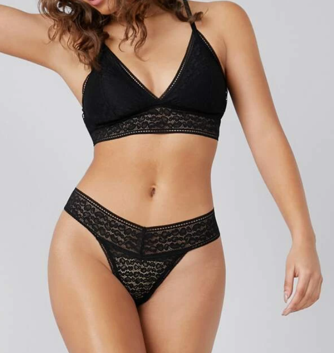 Tanga de Encaje - Negro