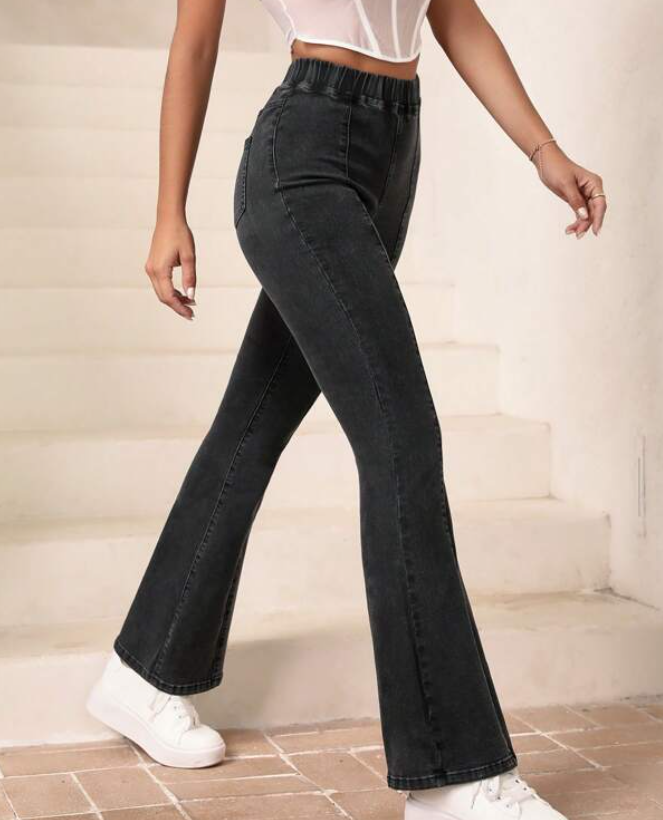 Pantalón de Mezclilla Negro de Pierna Amplia