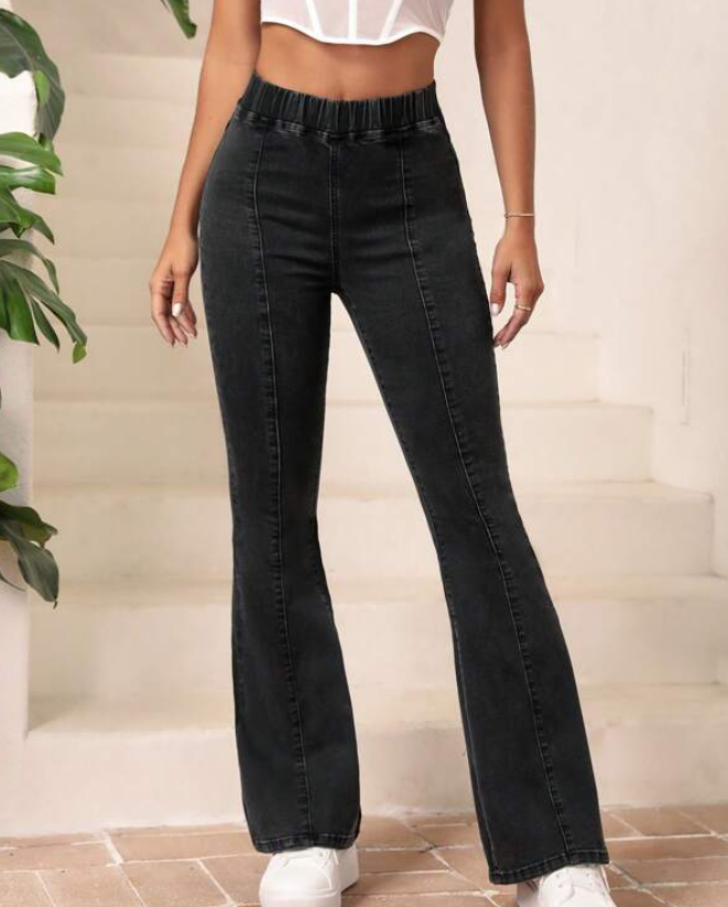 Pantalón de Mezclilla Negro de Pierna Amplia