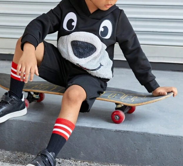 Conjunto de 2 Piezas con Sudadera de Dibujos Animados y Shorts Deportivos