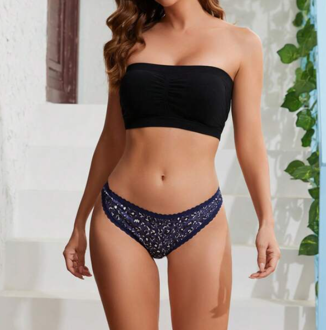 Tanga Azul Marino con Encaje Contraste