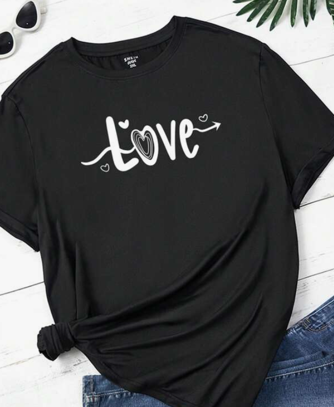 Camiseta Negra Casual con Estampado "Love" ❤️✨