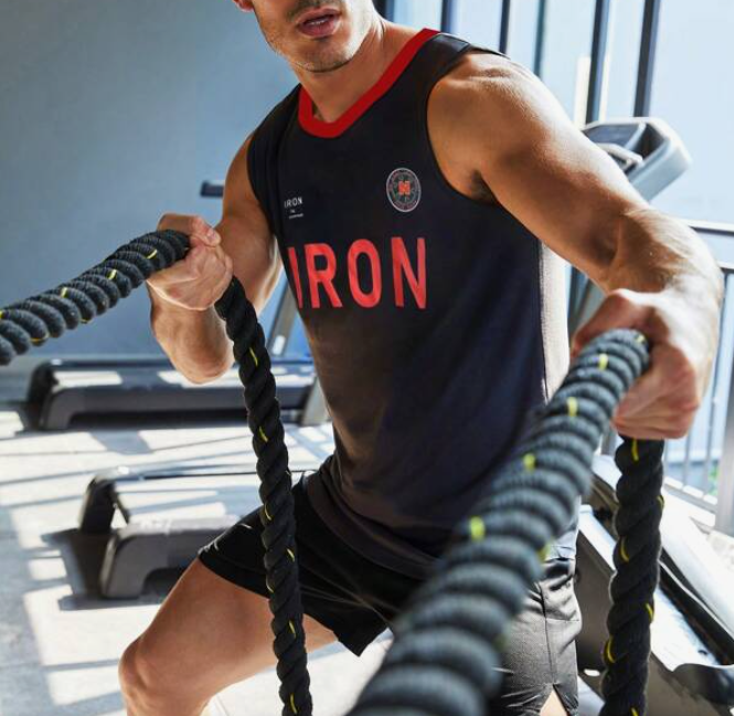 Camiseta Sin Mangas "IRON" para Entrenamiento 💪🔥