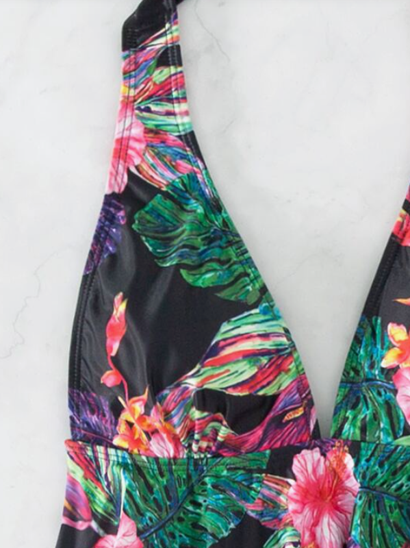 Bikini Halter con Estampado Tropical y Volantes ✨