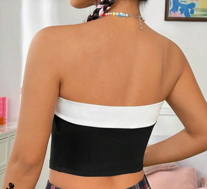 Top Strapless Blanco y Negro con Detalle de Corazones 💎🖤