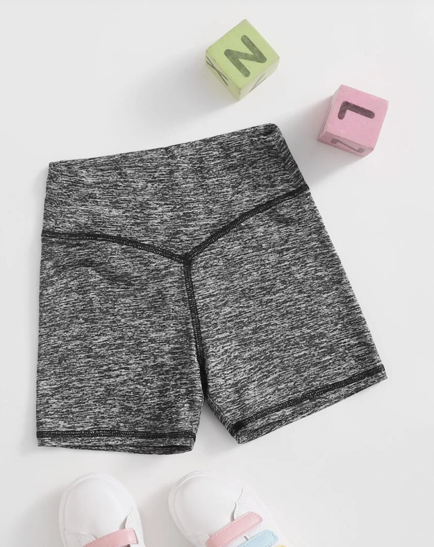 🚴♀️ Shorts de Ciclismo Deportivos – Gris Oscuro