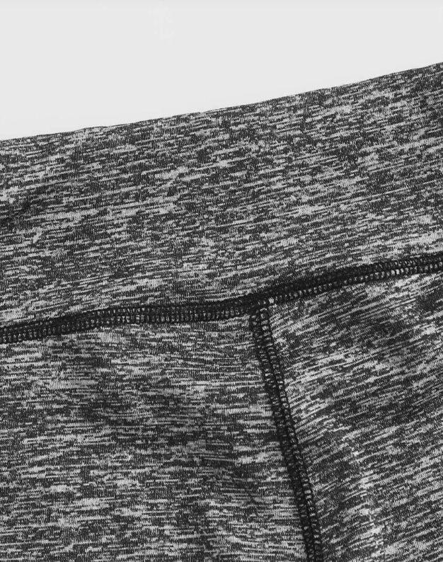 🚴♀️ Shorts de Ciclismo Deportivos – Gris Oscuro