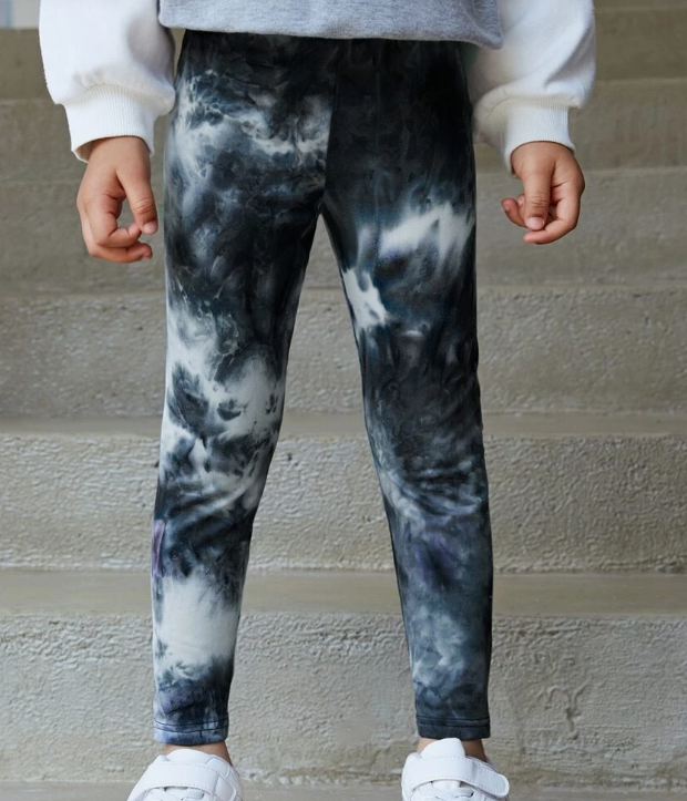 🌀 Leggings Infantiles Tie-Dye en Tonos Gris y Negro