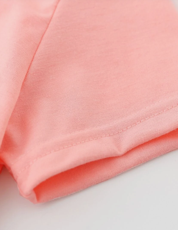 🌸 Polera Infantil Letra "E" con Detalles Florales
