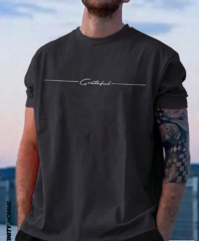 👕 Polera Oversized Estilo Casual – Estampado “Grateful”