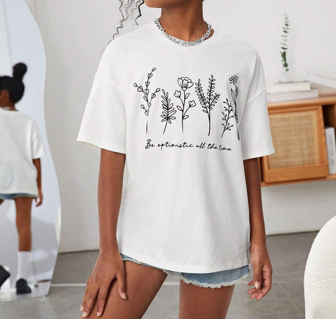 🌸 Polera Oversized "Be Optimistic" – Estilo Natural y Positivo