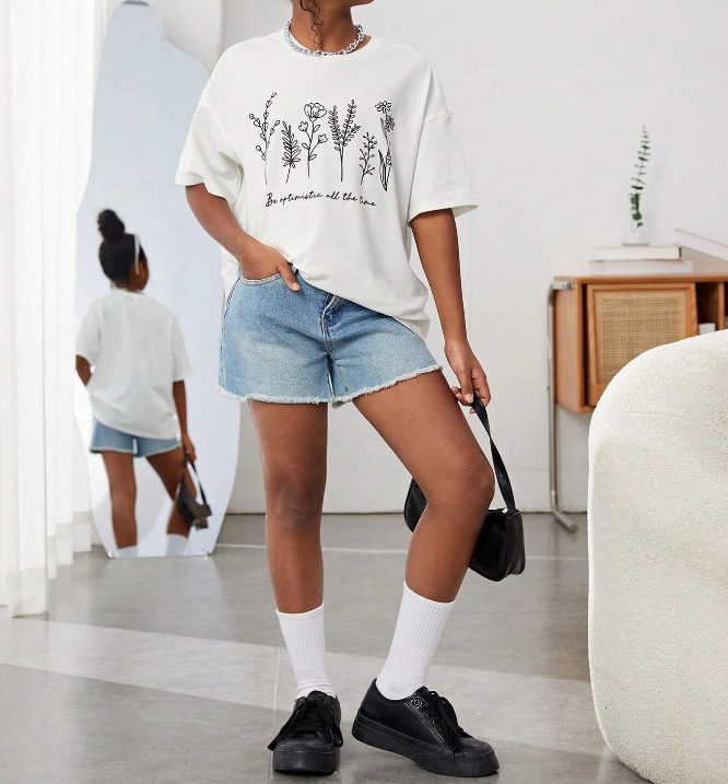 🌸 Polera Oversized "Be Optimistic" – Estilo Natural y Positivo