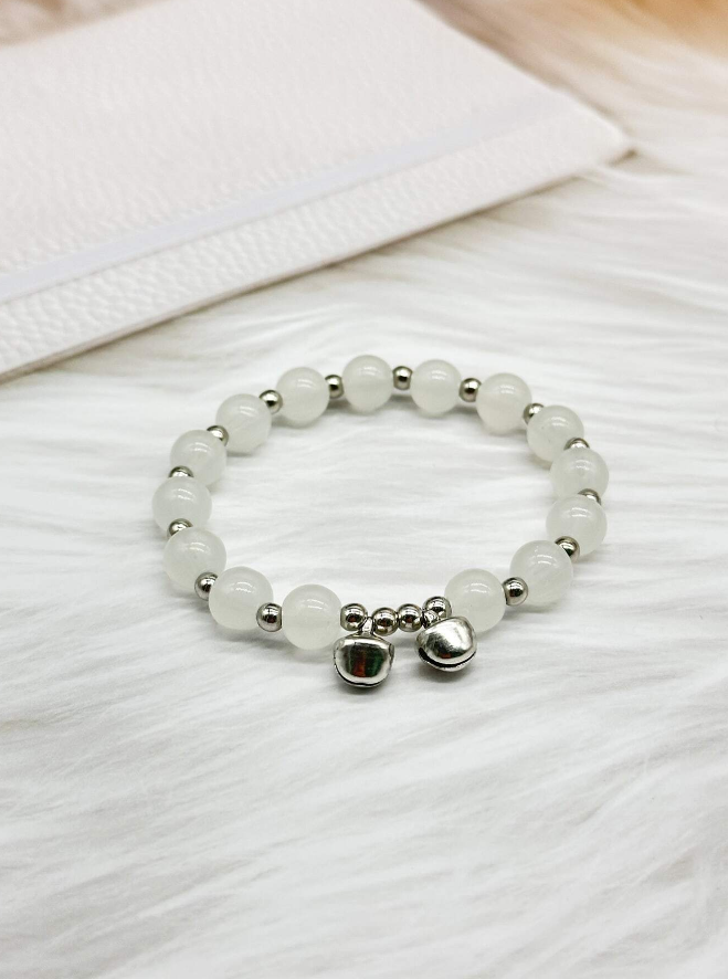 Pulsera de Acero de Titanio con Detalles Blancos