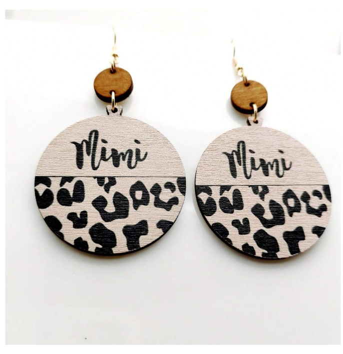 🌿 Aros de Madera "Mimi" con Estampado Animal Print – Estilo Original y Artesanal