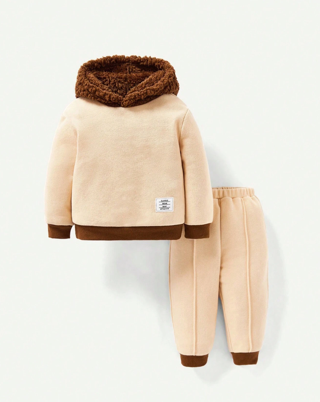 Conjunto de Sudadera y Pantalones Deportivos en Color Albaricoque