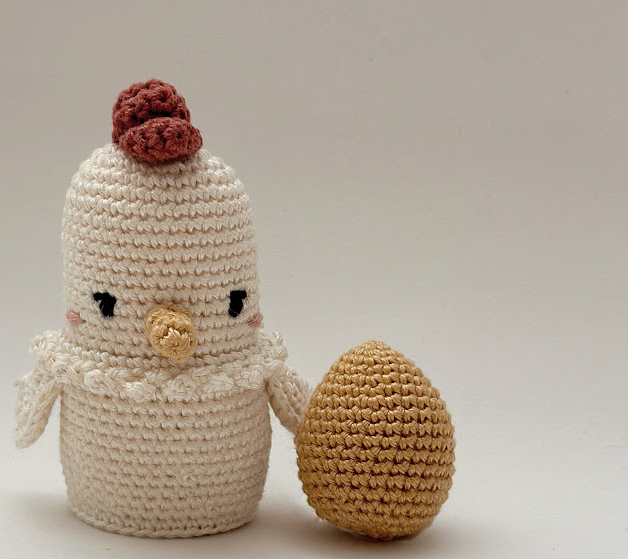 🐔 Gallinita con Huevo – Amigurumi Campestre Hecho a Mano