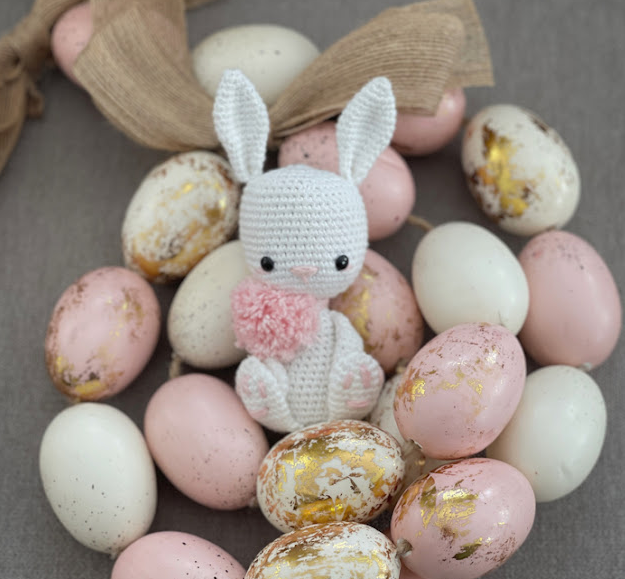 🐇 Conejito Pascuero – Amigurumi Tierno Hecho a Mano