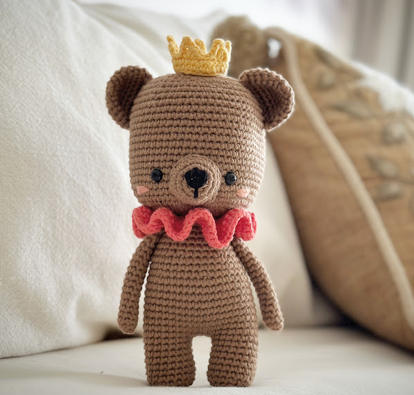 🧸👑 Osito Rey – Amigurumi Hecho a Mano