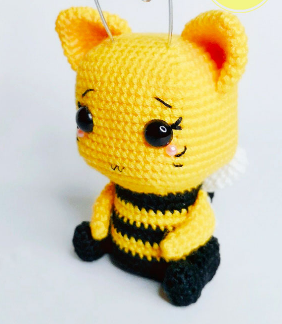🐝💛 Gatita Abejita – Amigurumi Hecho a Mano