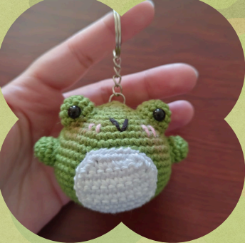 🐸 Ranita Llavero – Amigurumi Hecho a Mano