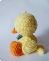 🐤 Patito con Corbatín Azul – Amigurumi Hecho a Mano