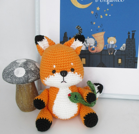 🦊 Amigurumi Zorro con Serpiente – Hecho a Mano