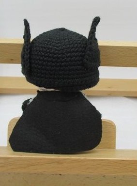 🦇 Batman – Amigurumi Hecho a Mano