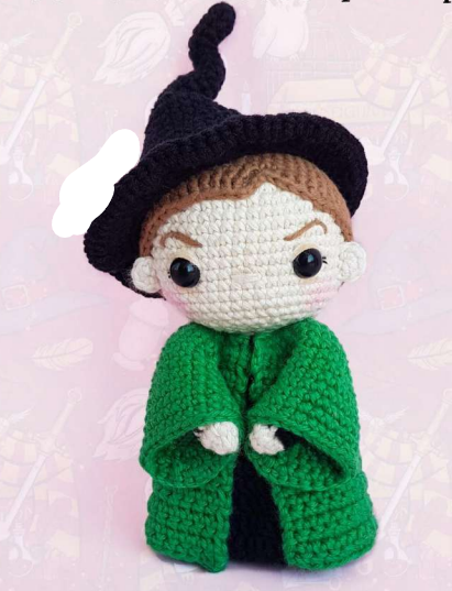 🧙♀️ Minerva McGonagall – Amigurumi Hecho a Mano