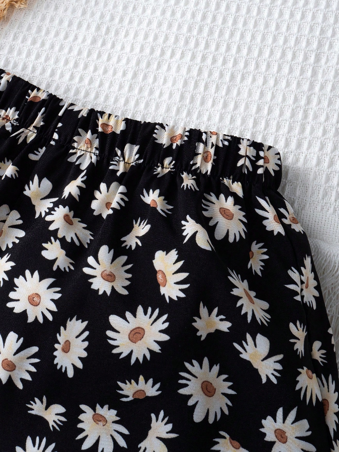 🌼 Shorts Infantiles – Margaritas Pierna Ancha