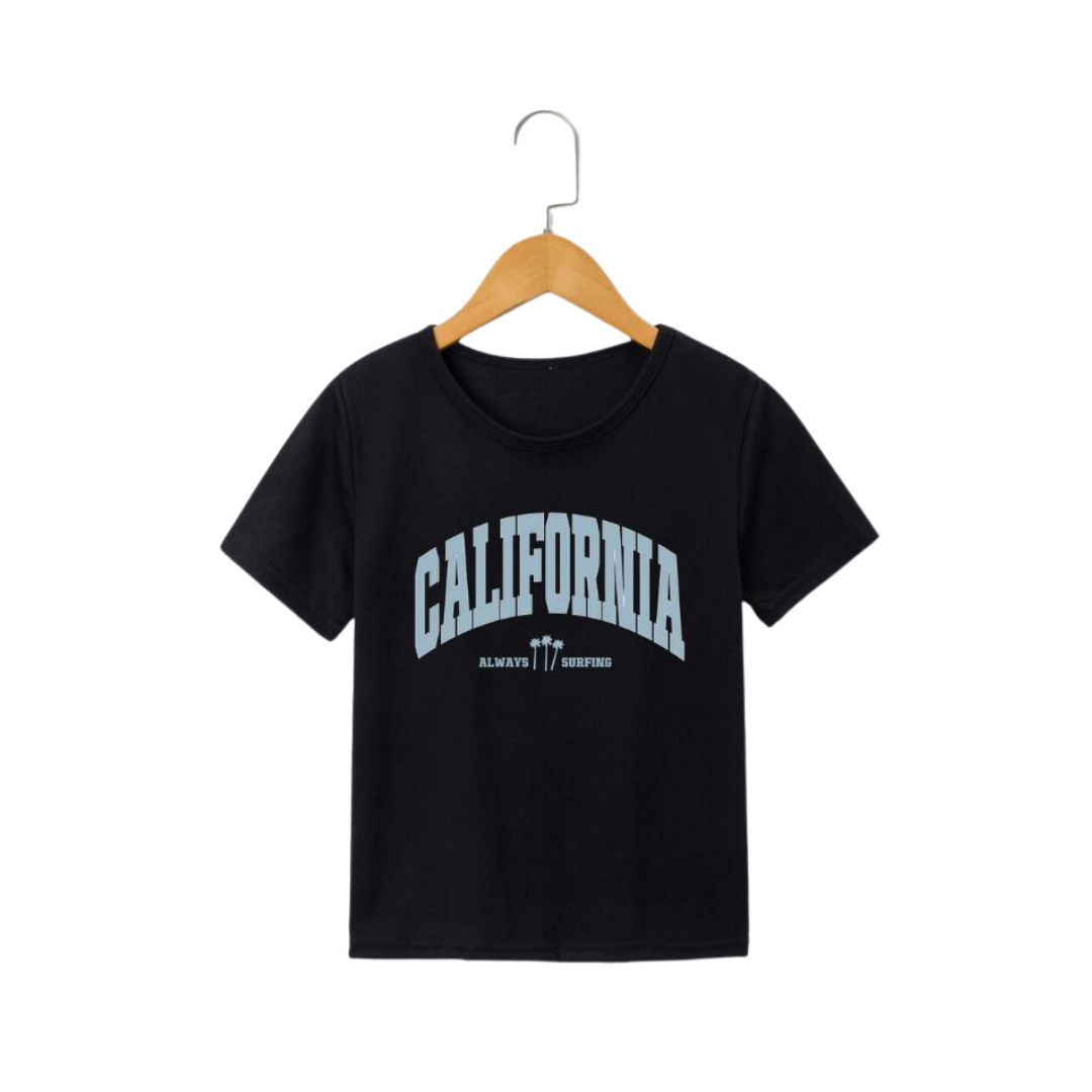 👕 Polera "California" – Casual y con actitud