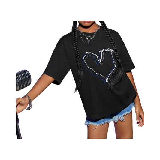 🖤 Polera Oversized con Diseño de Corazón y Frase