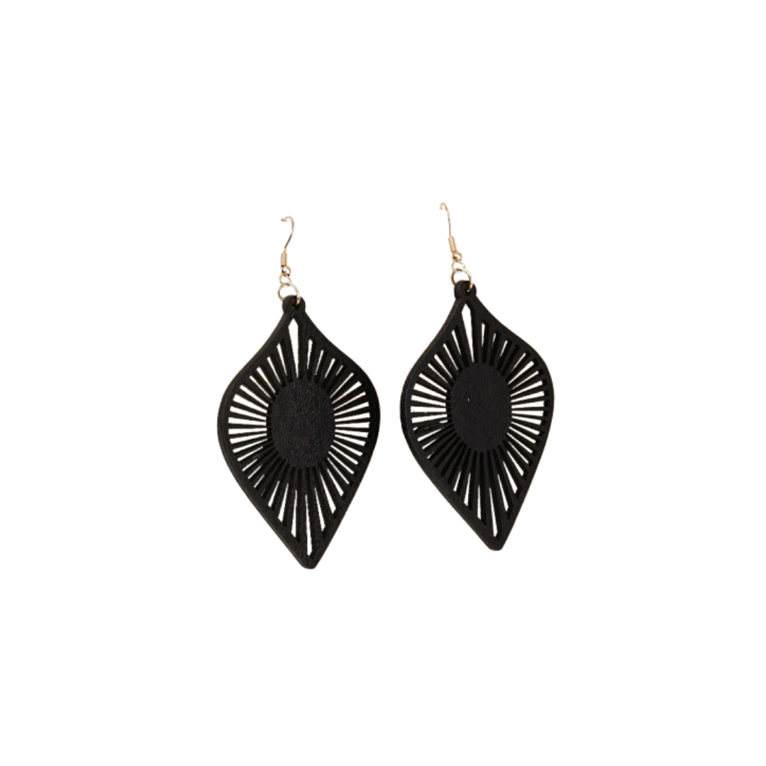 🖤 Pendientes Florales Calados – Estilo Bohemio