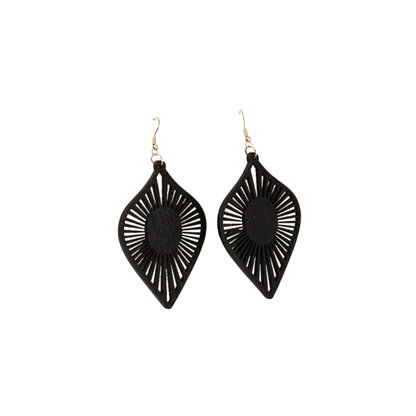 🖤 Pendientes Florales Calados – Estilo Bohemio