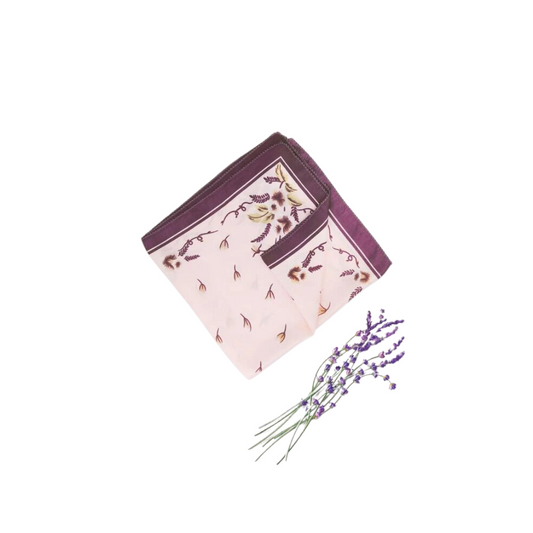 🌿 Pañuelo Seda – Diseño Botánico & Estilo Romántico