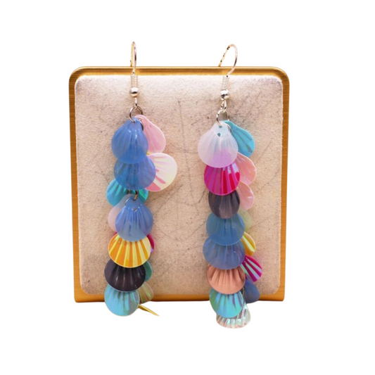 Pendientes Largos Multicolor con Detalle de Conchas