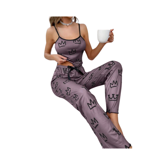 👑 Pijama de Satén Morado con Estampado de Coronas – 2 Piezas