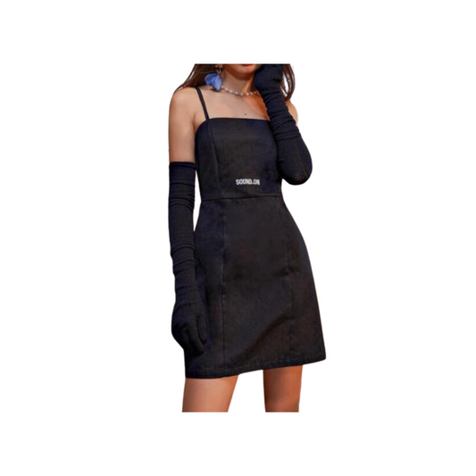 Vestido Negro de Tirantes con Bordado