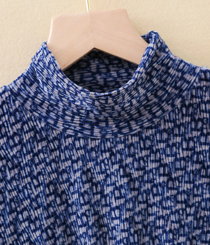 Vestido Azul con Volantes