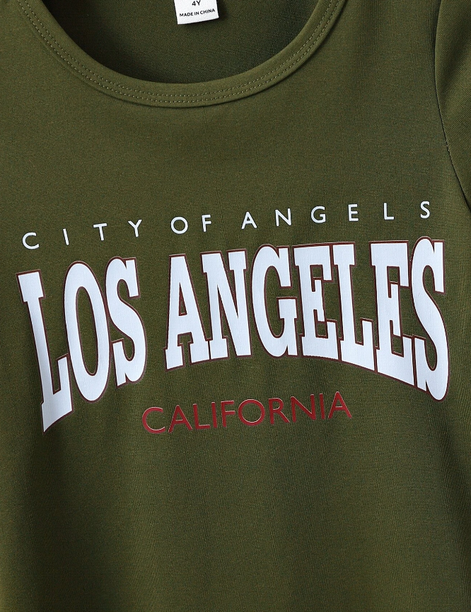 Camiseta Verde Militar "Los Angeles"