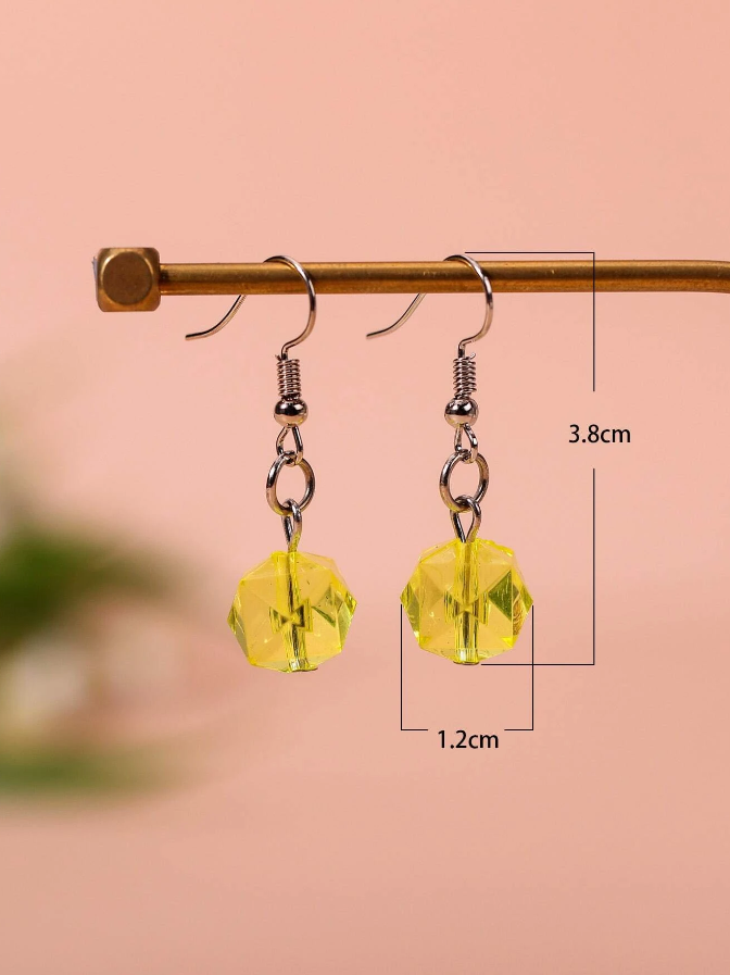 Pendientes con Dije Geométrico Amarillo